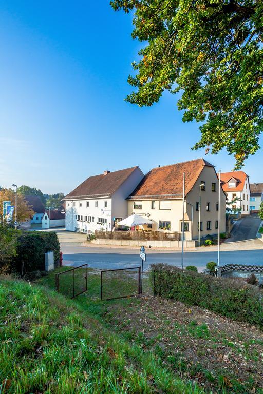 Gasthof Alte Post Falkendorf Exterior foto